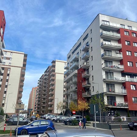 Divany Apartaments - Coresi Mall Brašov Exteriér fotografie