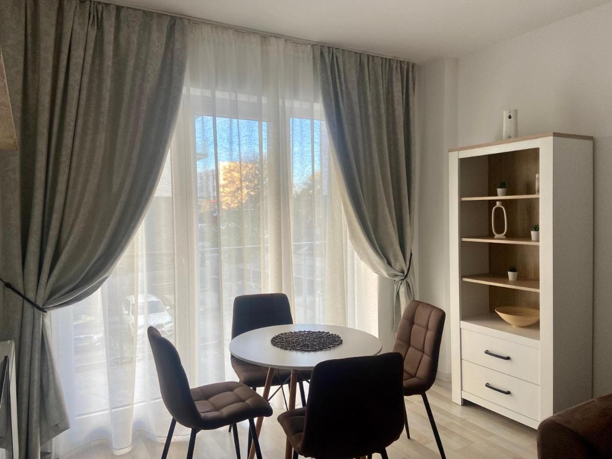Divany Apartaments - Coresi Mall Brašov Exteriér fotografie
