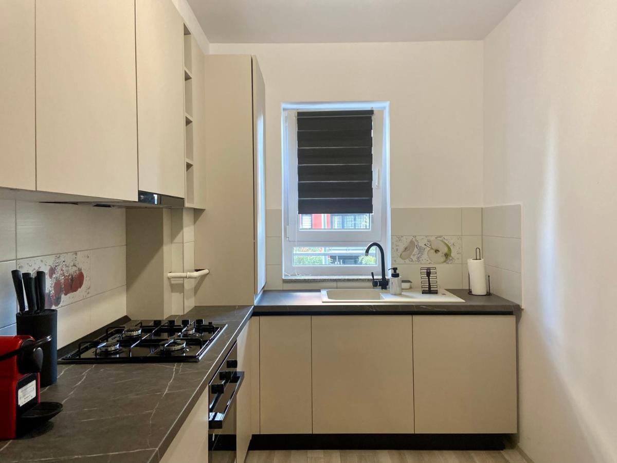 Divany Apartaments - Coresi Mall Brašov Exteriér fotografie